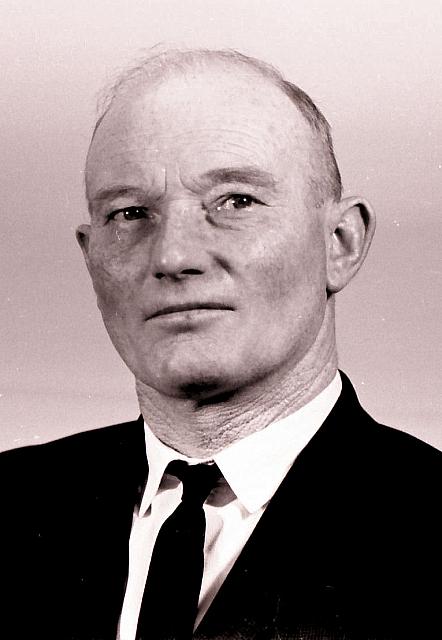 A.R.W. Andrews