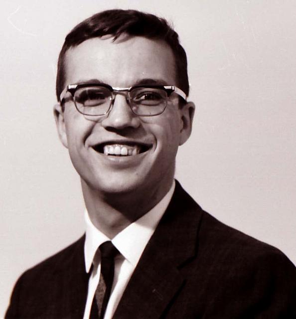 D. Robb