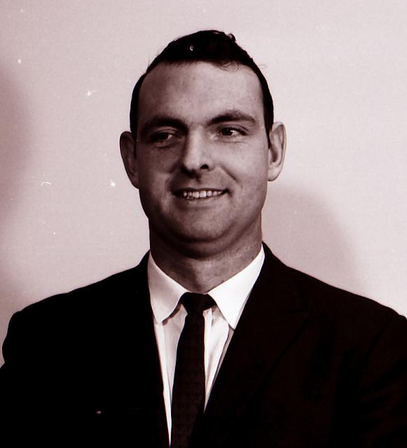 Ken W Auld