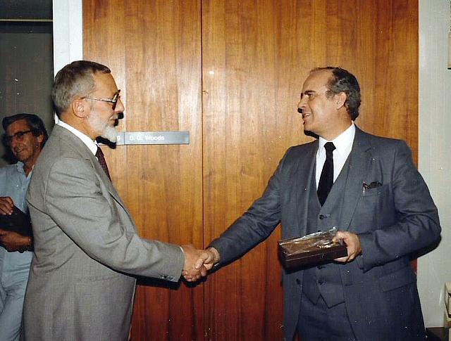 Doug Woods presenting to Dale Lamonthe