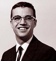 D. Robb