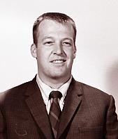E M Vince Hunter